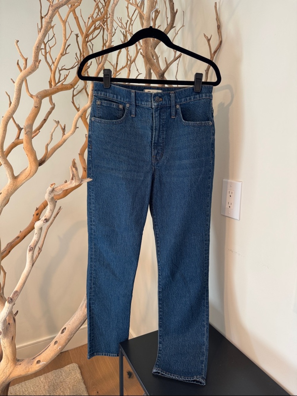 Madewell Women's Straight Jeans in Classic Blue